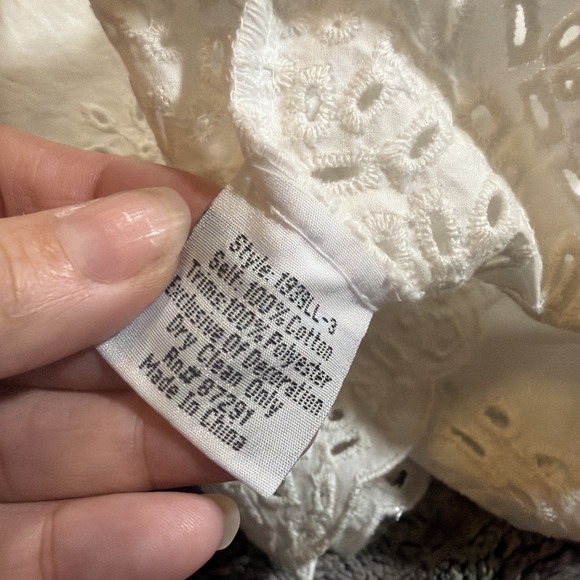 4 Love & Liberty Johnny Was Off the Shoulder Eyelet Top Blouse White Size Small - Picture 6 of 7